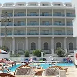 Apart Otel Kaan 3*